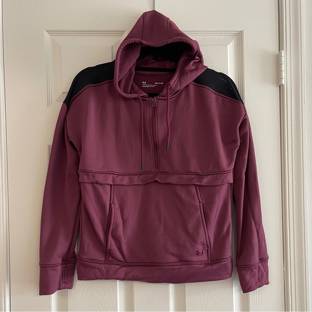 UNDER ARMOUR MAROON 1/4 ZIP PULLOVER VENTED SHOULDER, KANGAROO POCKETS, LADIES S